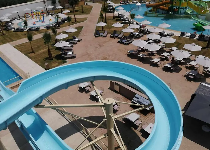 SENSEANA Sea Side Resort&Spa