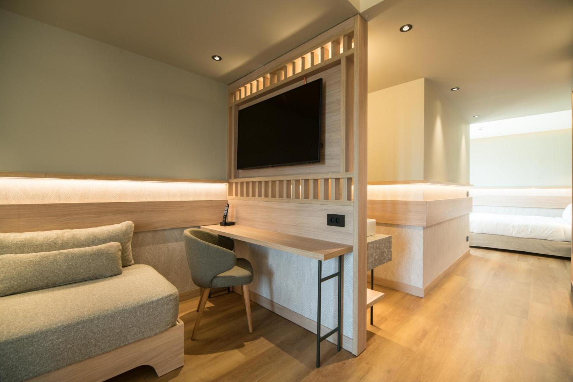 Senseana Sea Side Resort&spa Analipsi (Crete)