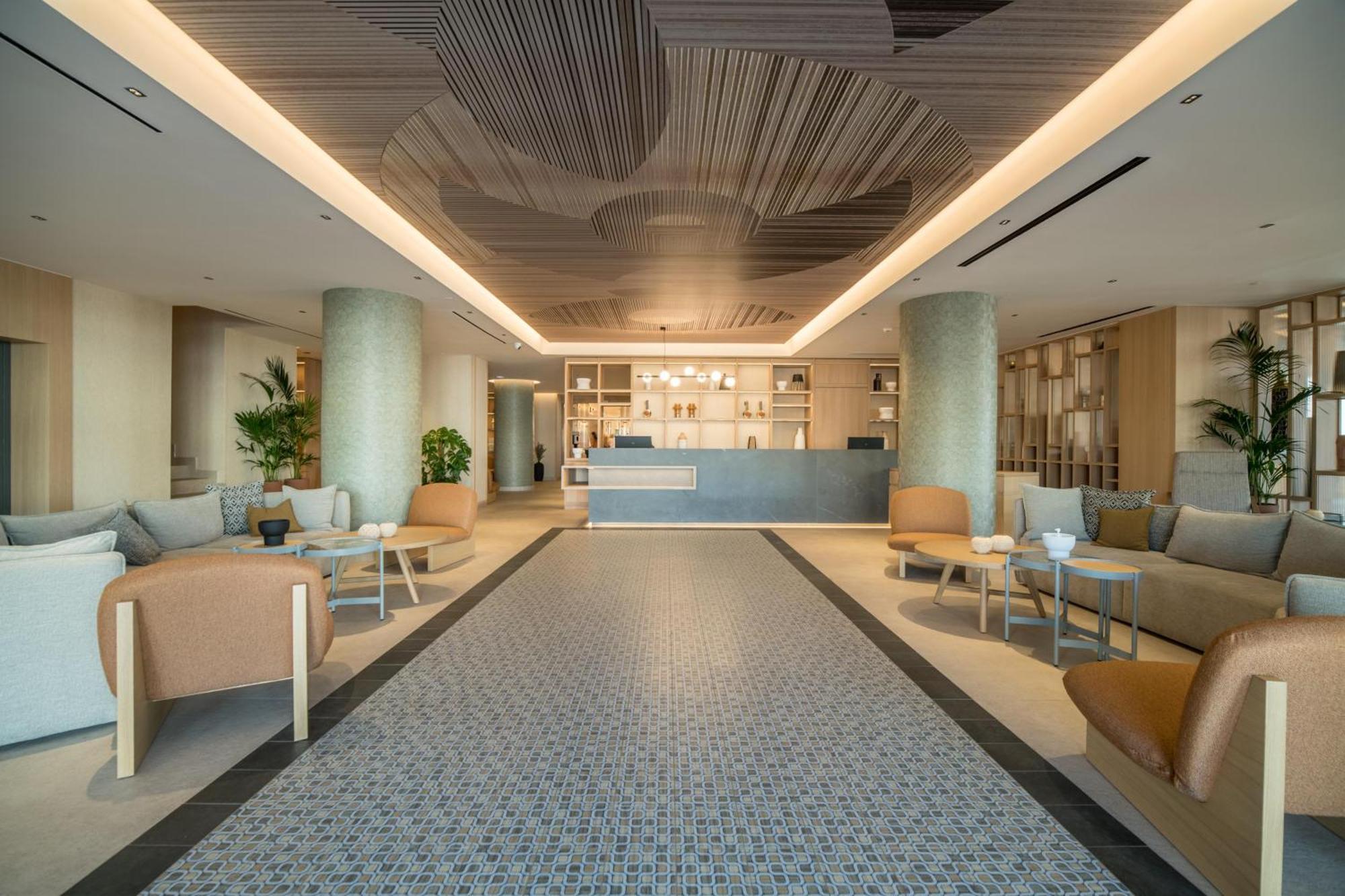 Senseana Sea Side Resort&spa Hotel