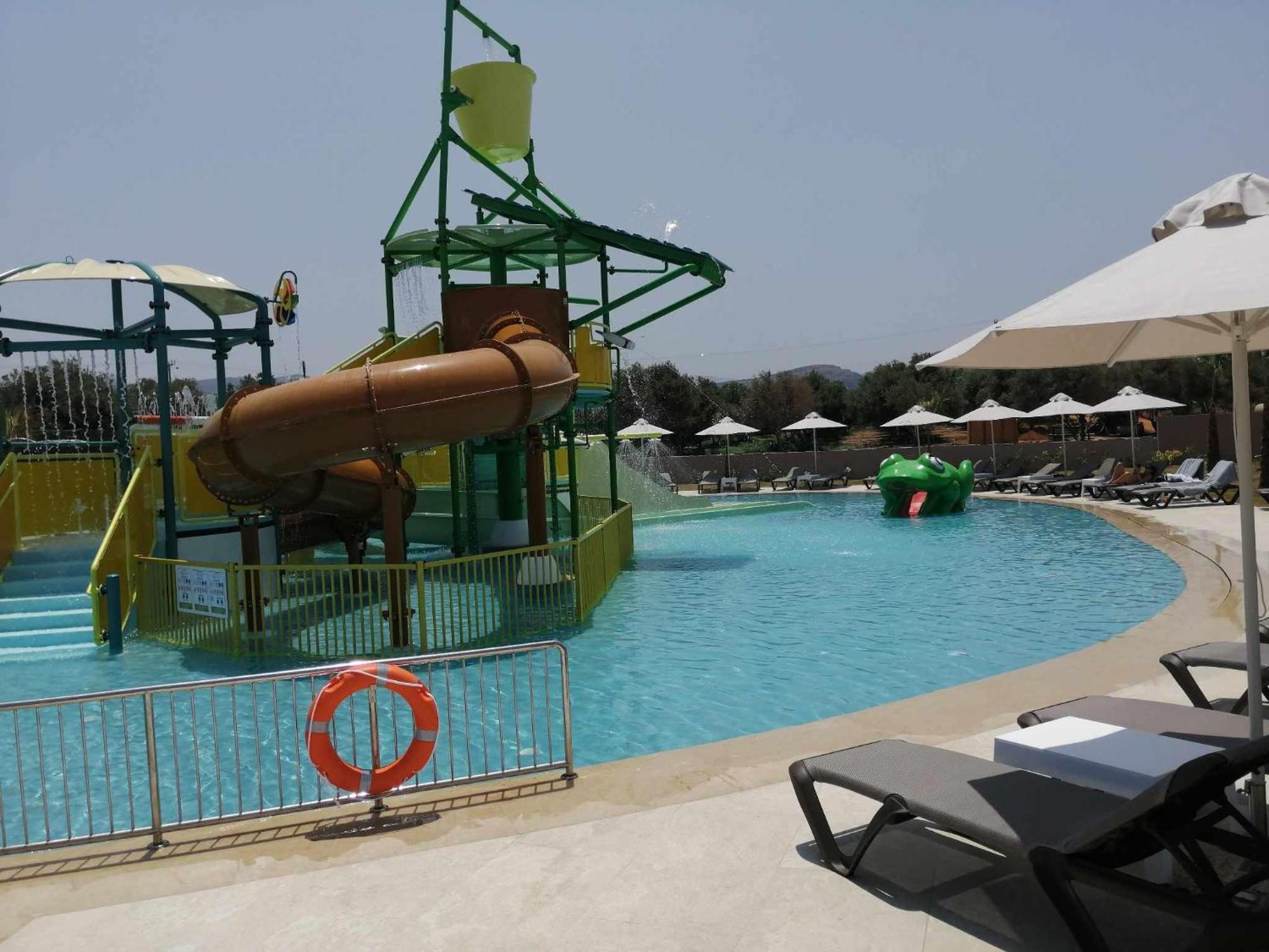 Senseana Sea Side Resort&spa 5*