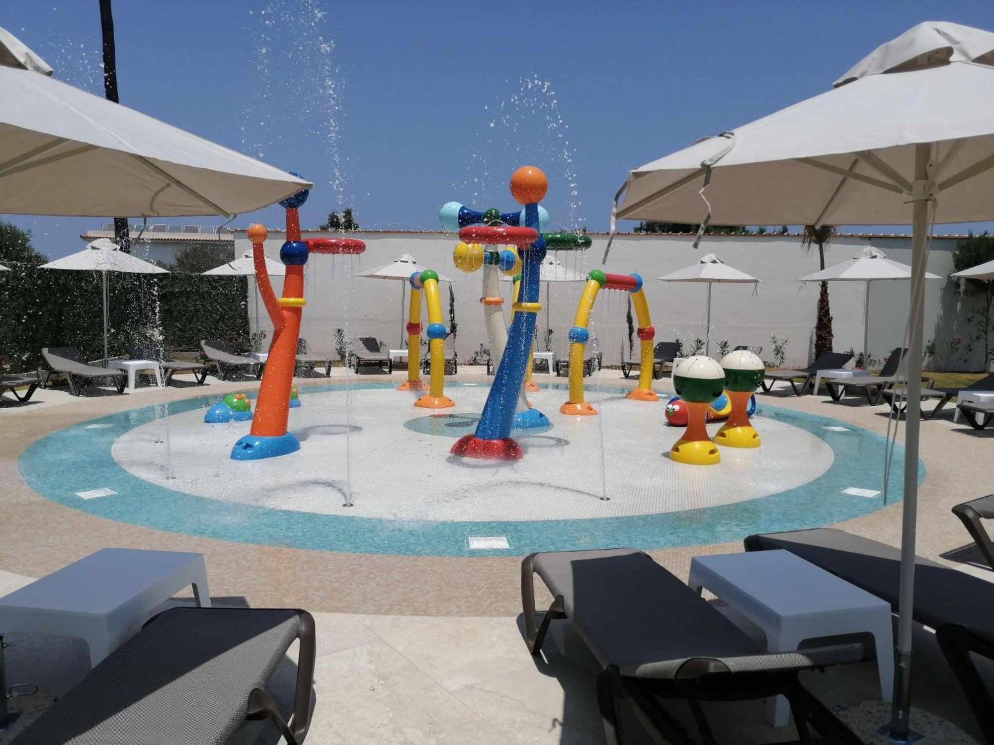 Hotel Senseana Sea Side Resort&spa 5*